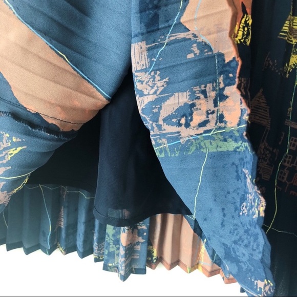 Aritzia Babaton Jude Pleated Midi Skirt - Picture 3 of 5